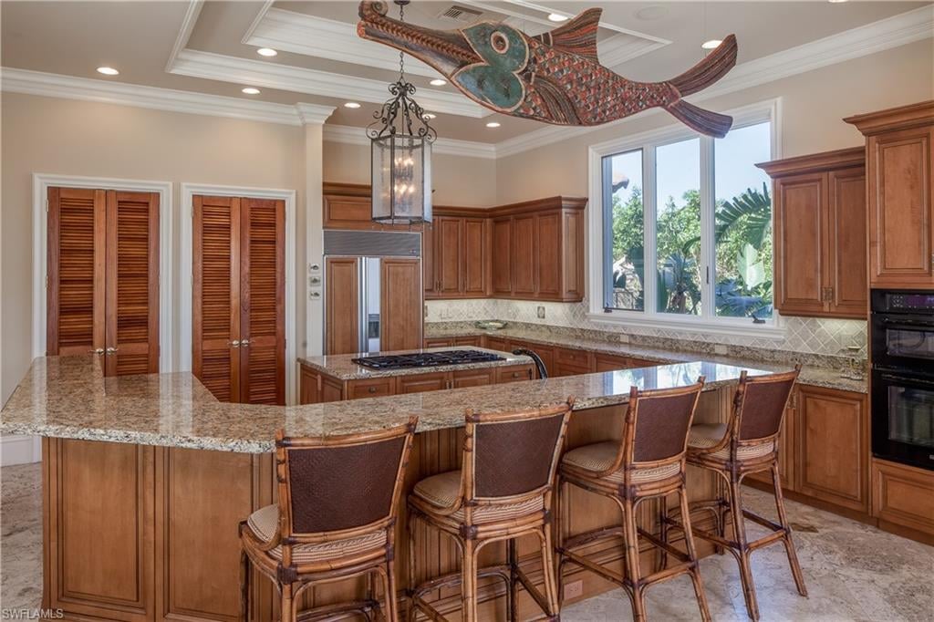 3415 Fort Charles Dr