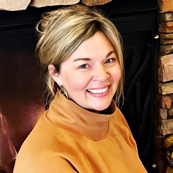 Judith Finkbeiner Lake Almanor, CA Real Estate Agent Headshot