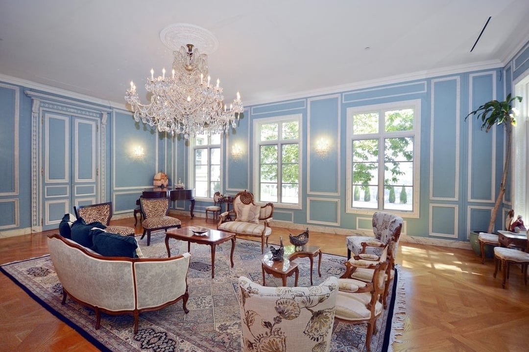 Grandeur Retreat