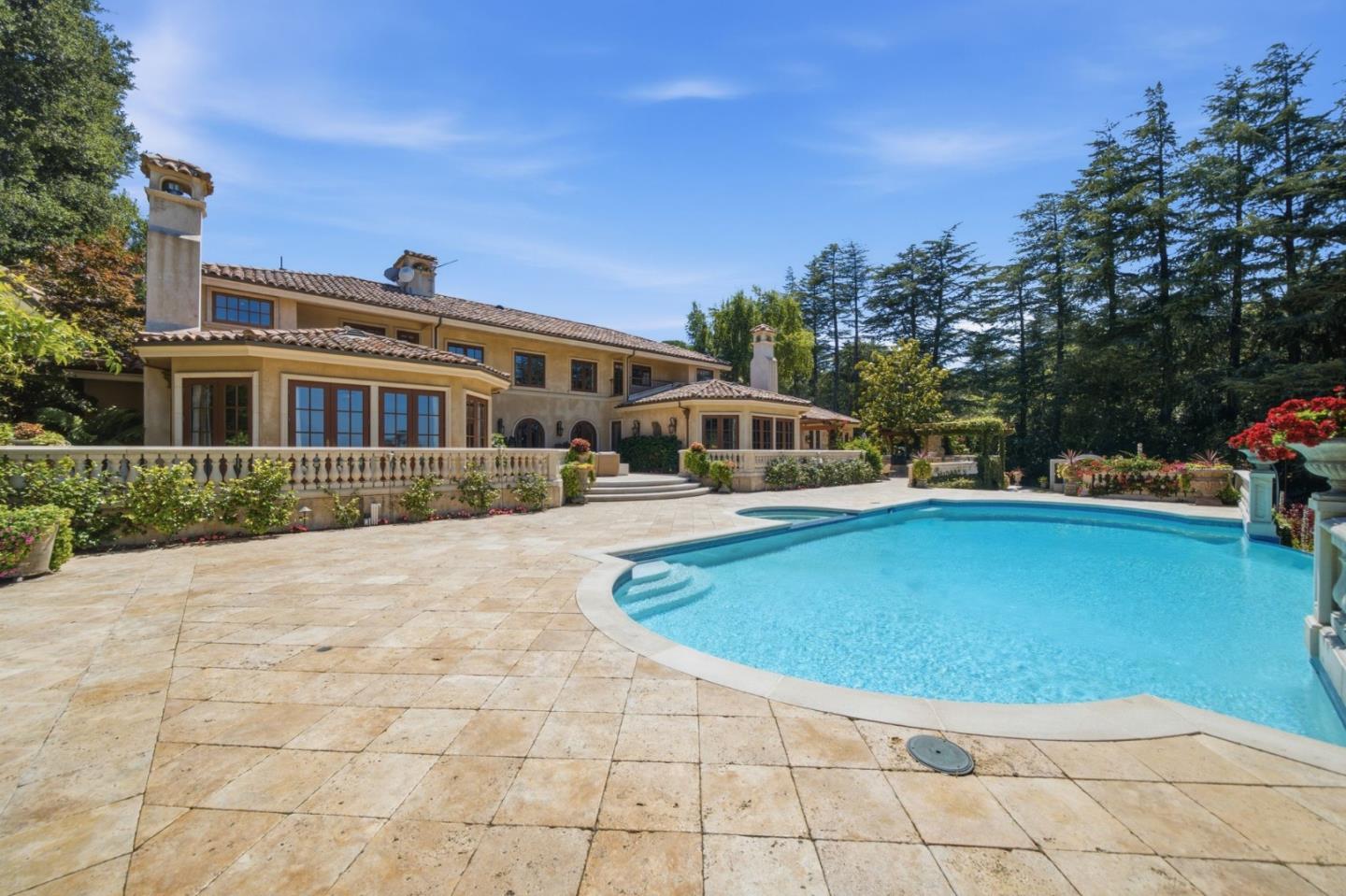 10285 Magdalena Rd