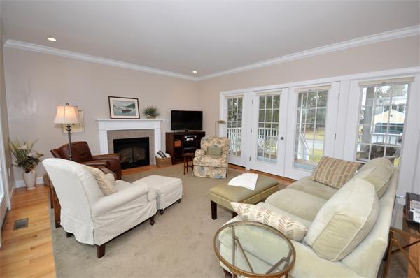 381 Thoreau Street