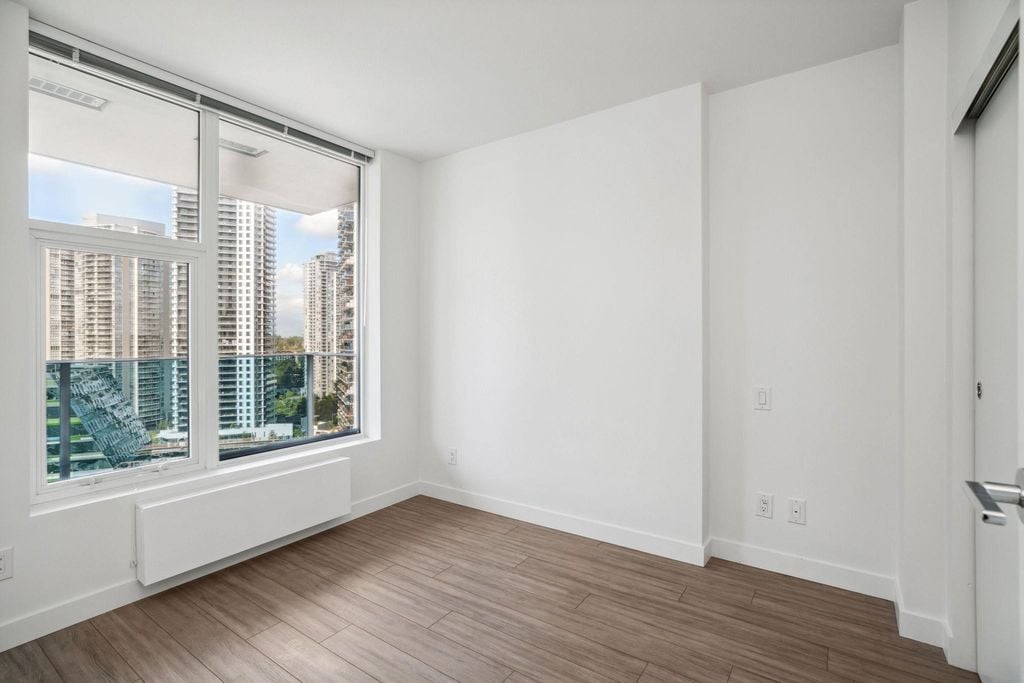 13615 Fraser Hwy, #1608