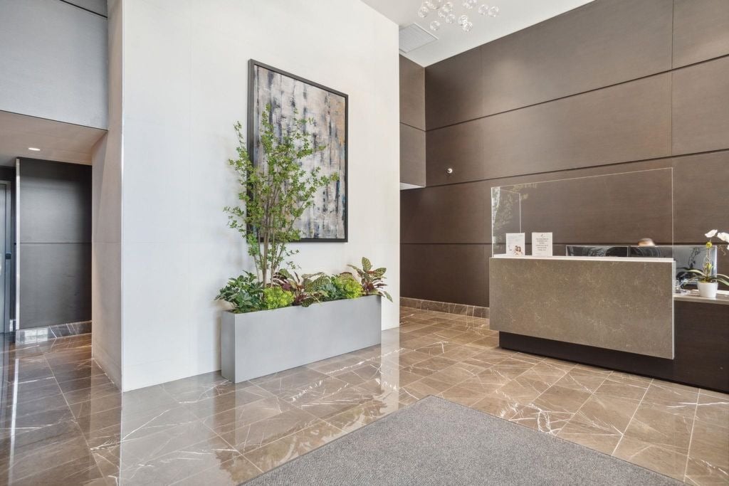 1571 W 57th Ave, #605