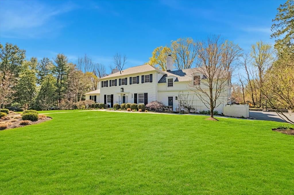 In Contract - 55 Deepwood Drive