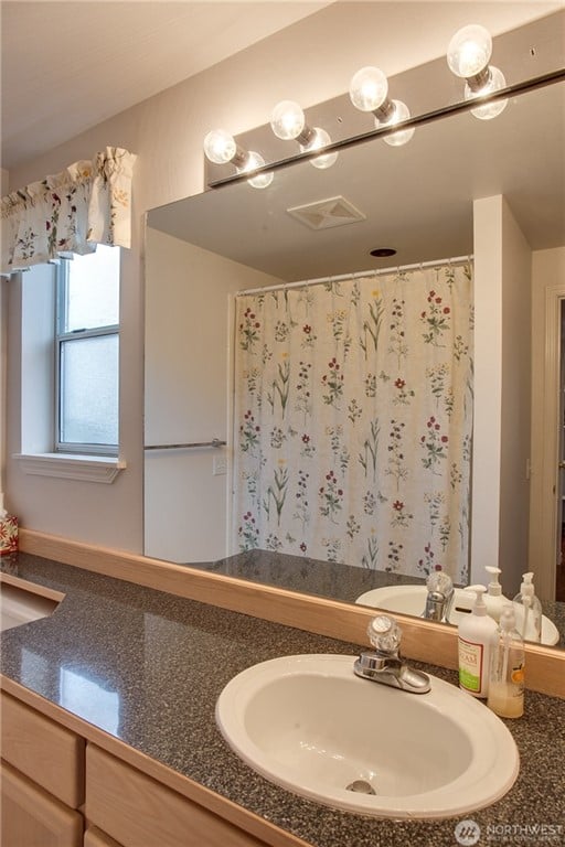 280 W Beach Dr