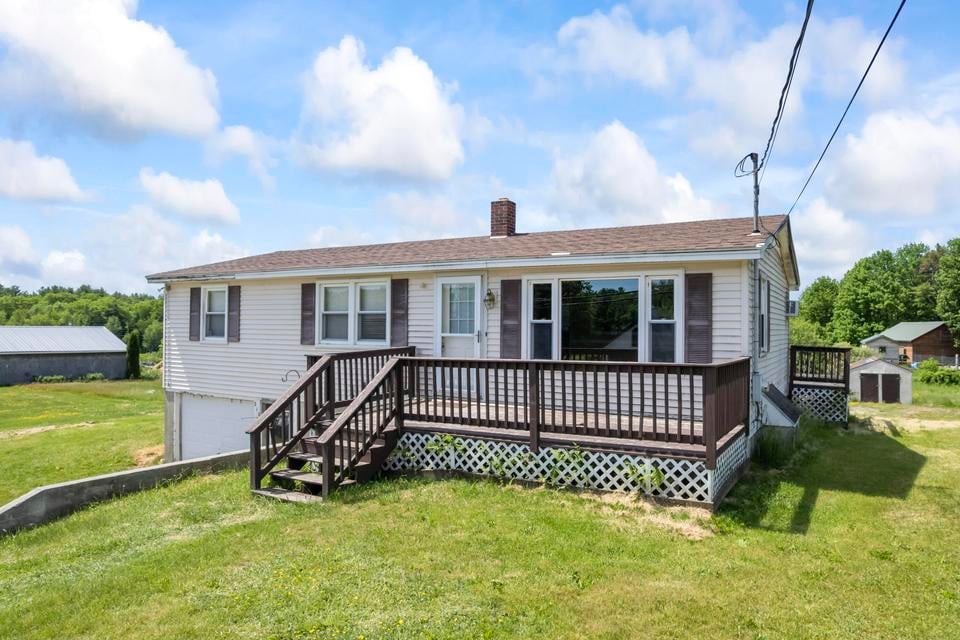 210 Collins Mills Rd. West Gardiner, Full Property Video