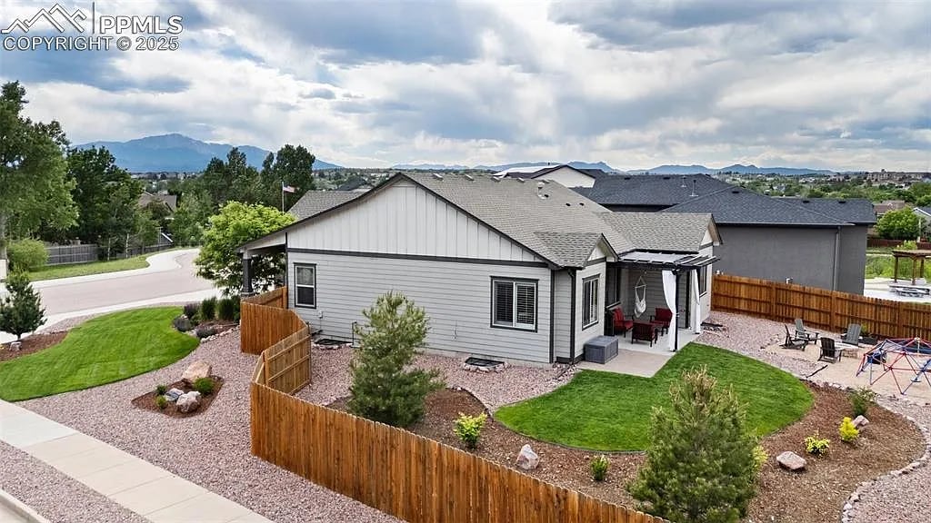 6792 David Anthony Ct