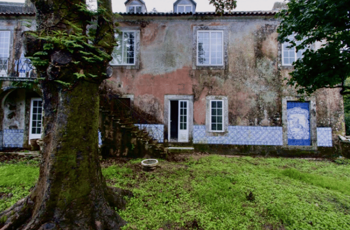 Villa D'águeda | Historic Palace with Approved Luxury Projects in the Heart of Sintra