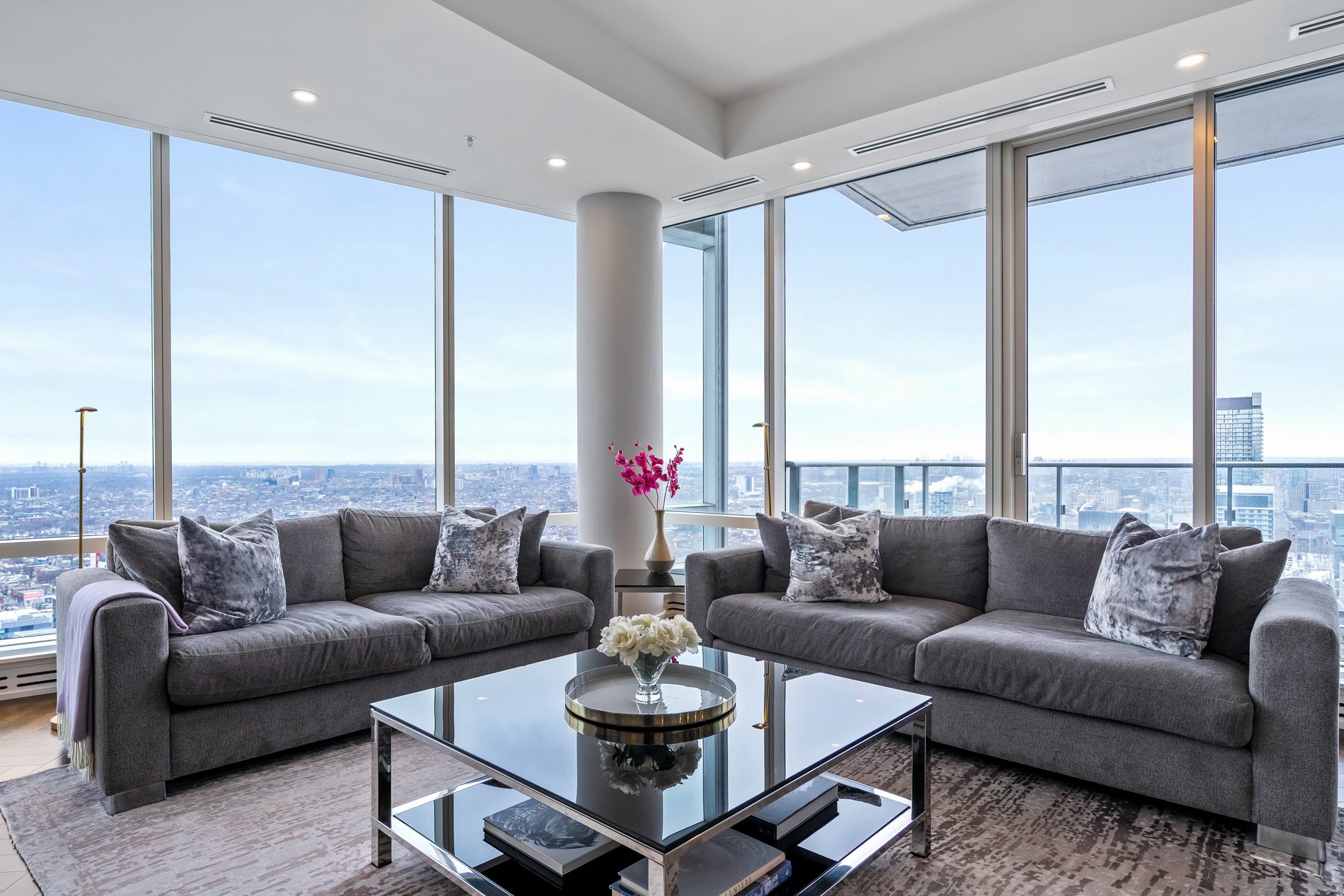 Suite 5603- 180 University Avenue