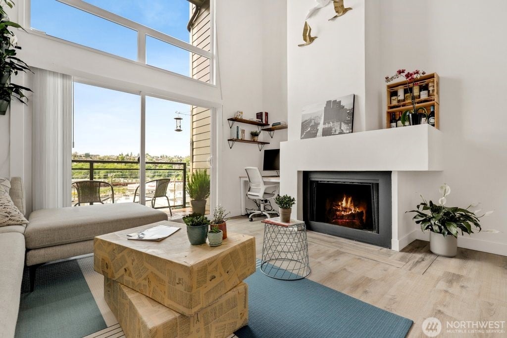 2219 14th Avenue W #403