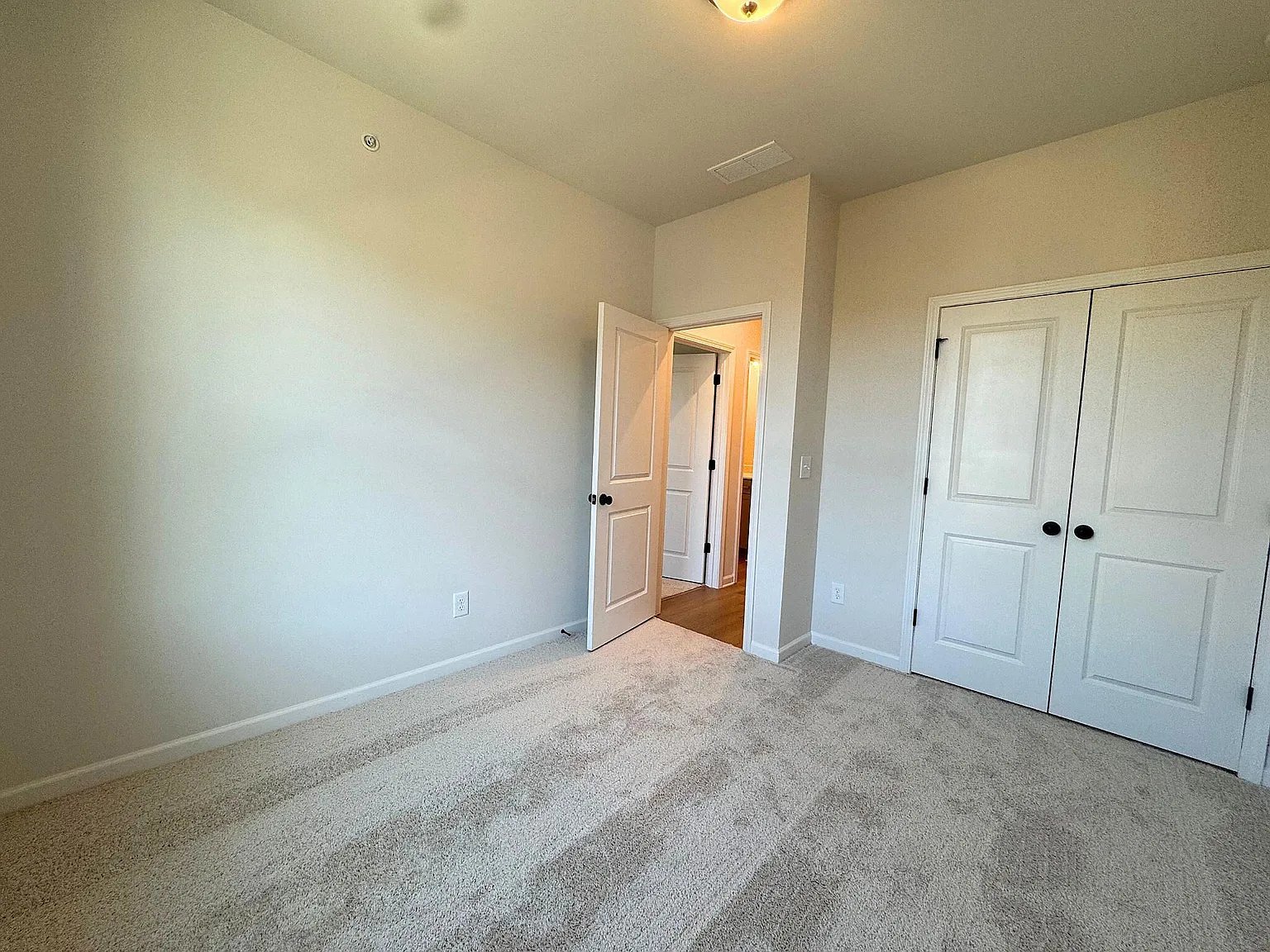 435 Argosy Park Cir