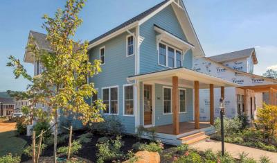 562 Lochlyn Hill Dr