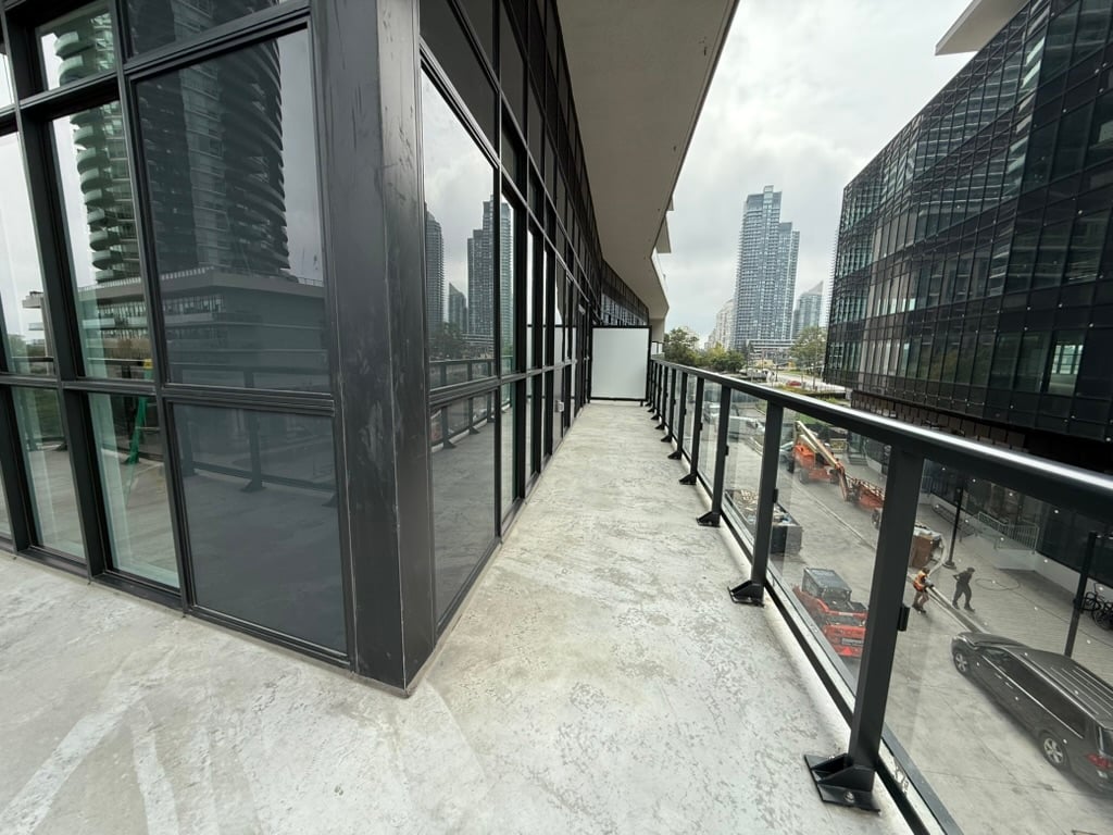 38 Annie Craig Drive Unit: 411