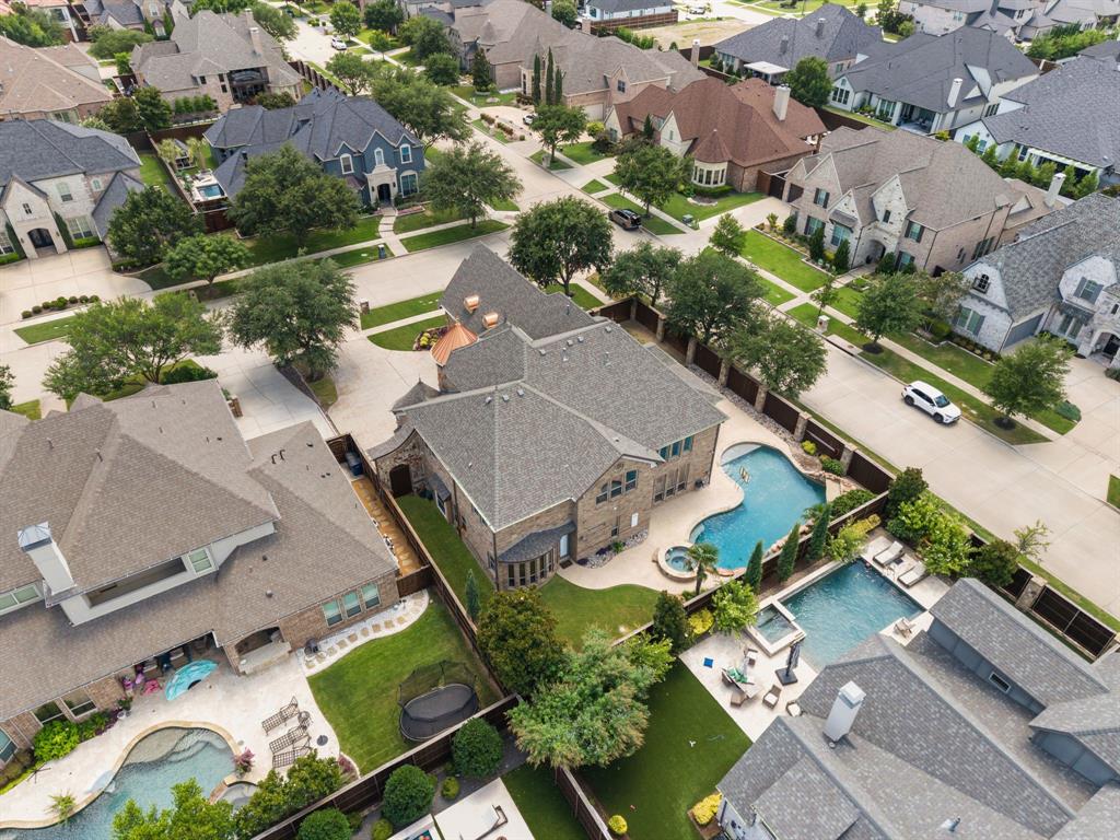4012 Glenhurst Ln