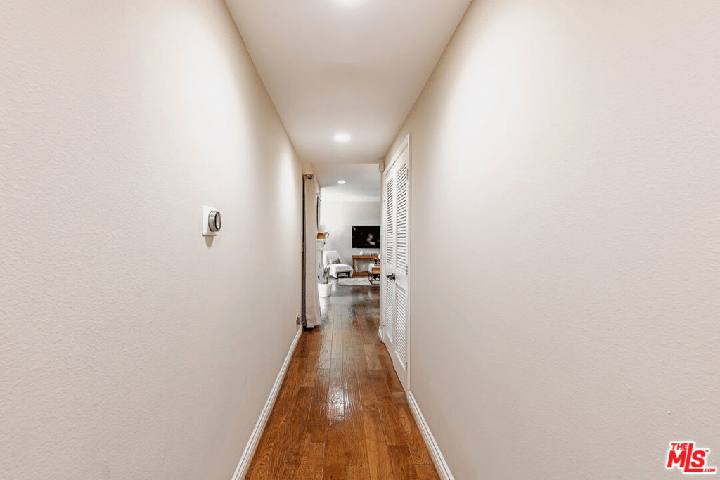 12449 Kling St, #PH1