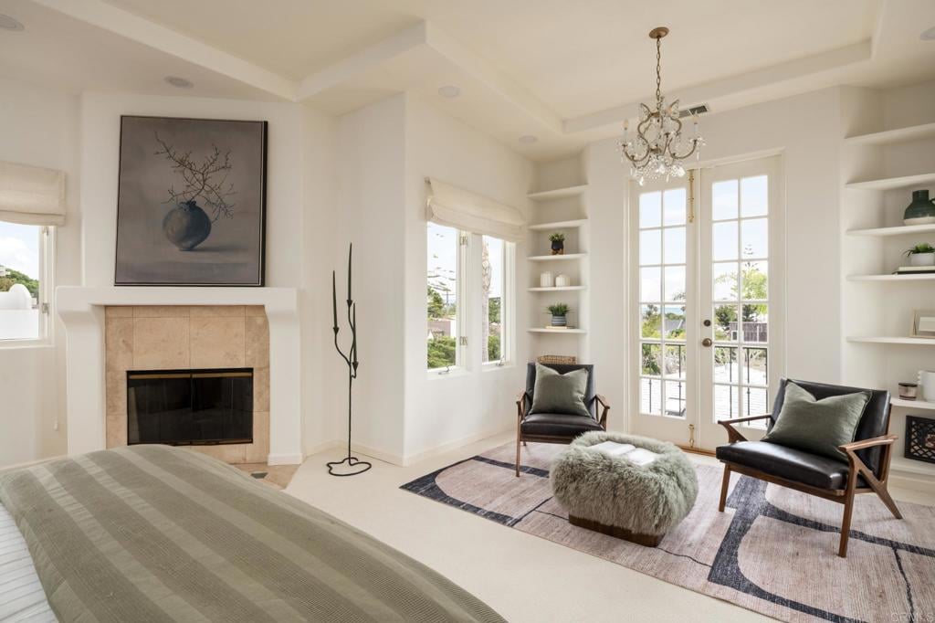 654 Bonair Place