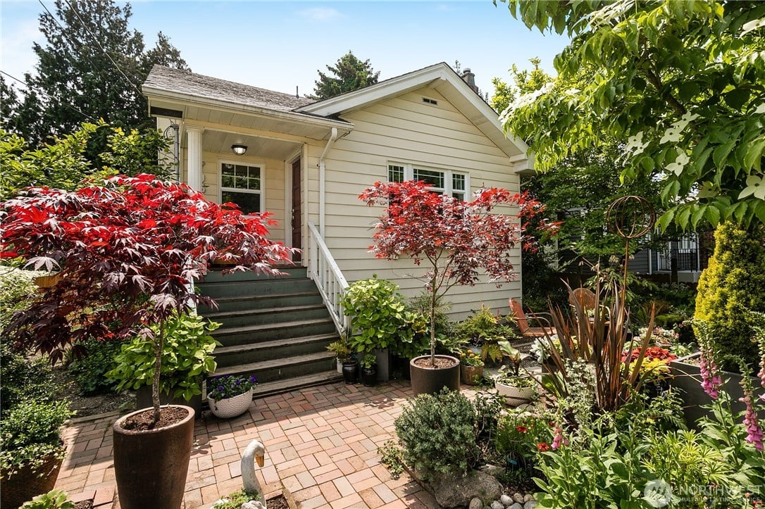 705 N 100th Street