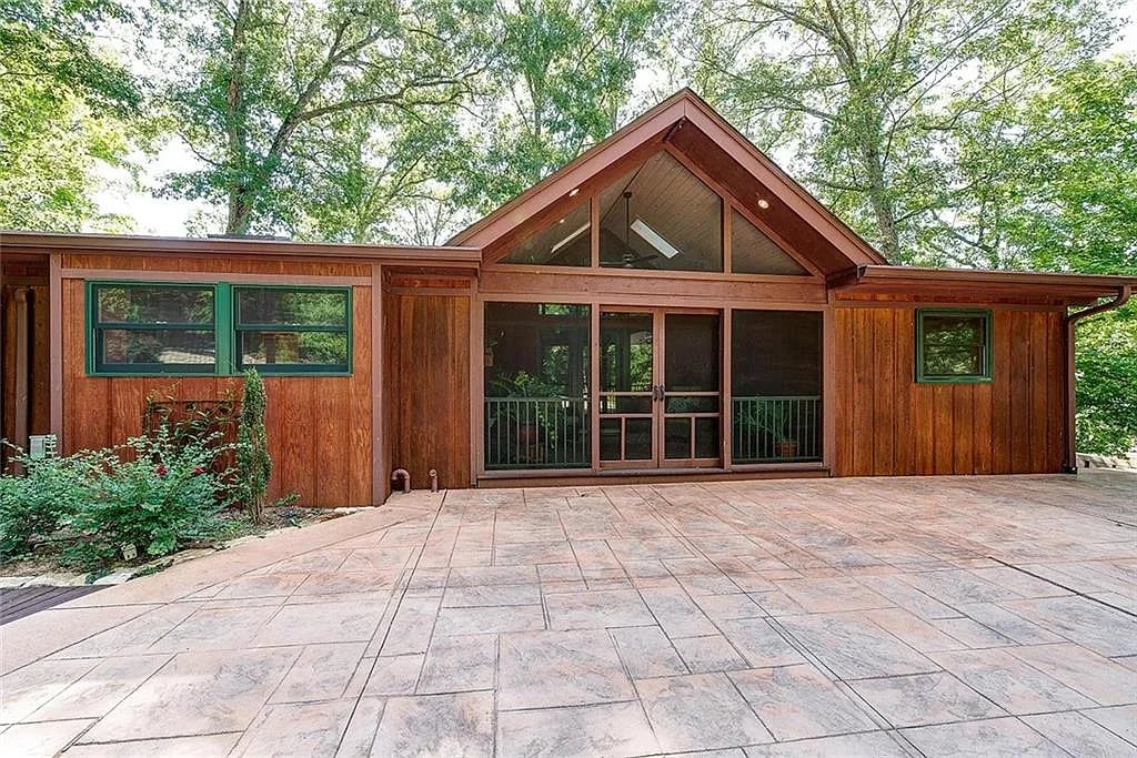 10671 W Grandview Dr