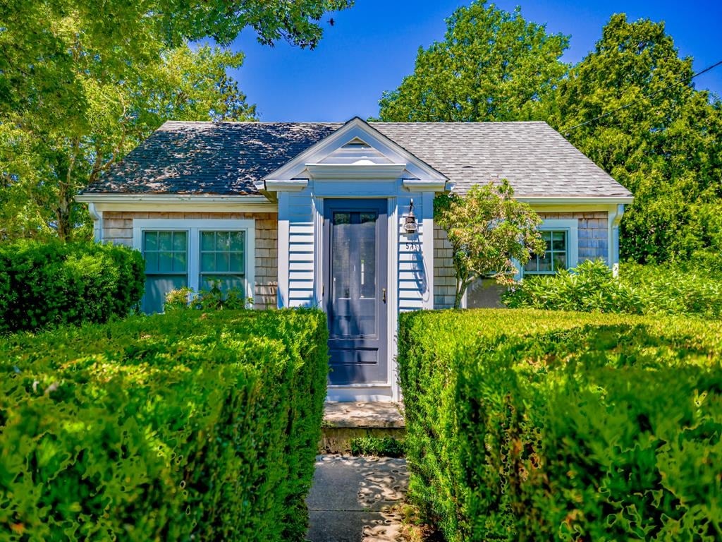 51 West Tisbury Rd