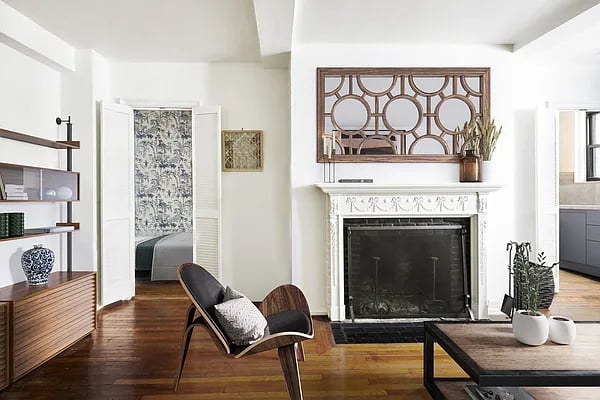 220 E 73rd St Unit 1E