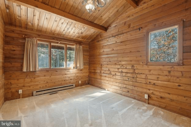Charming Log Cabin Home Tour at 88 White Oak Lane in Shenandoah Retreat
