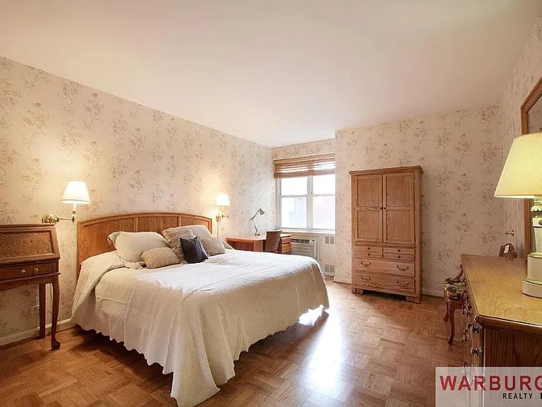 35 Sutton Place, #4G