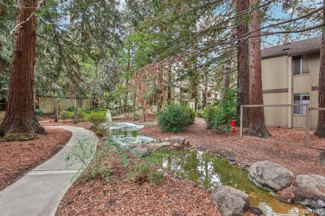 505 Cypress Point Dr, #40