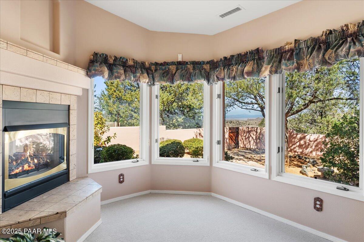 2780 Whispering Way Cir