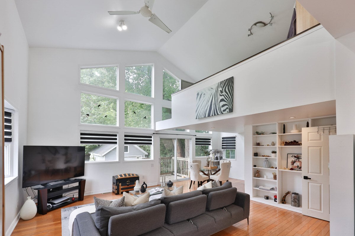 708 Montbeck Cres