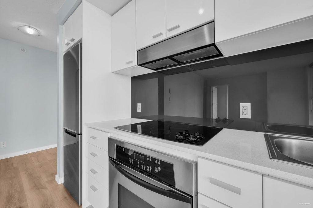 111 W Georgia St, #509