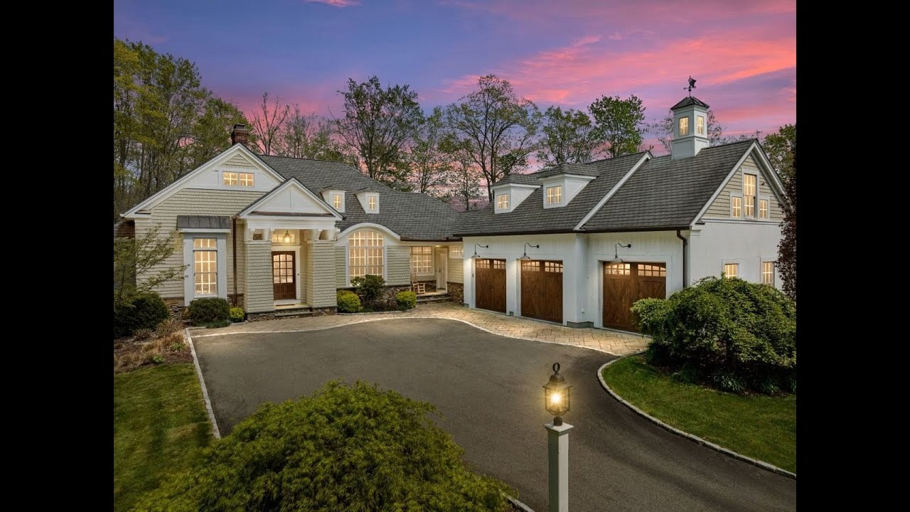 302 Fox Hopyard Road, East Haddam CT