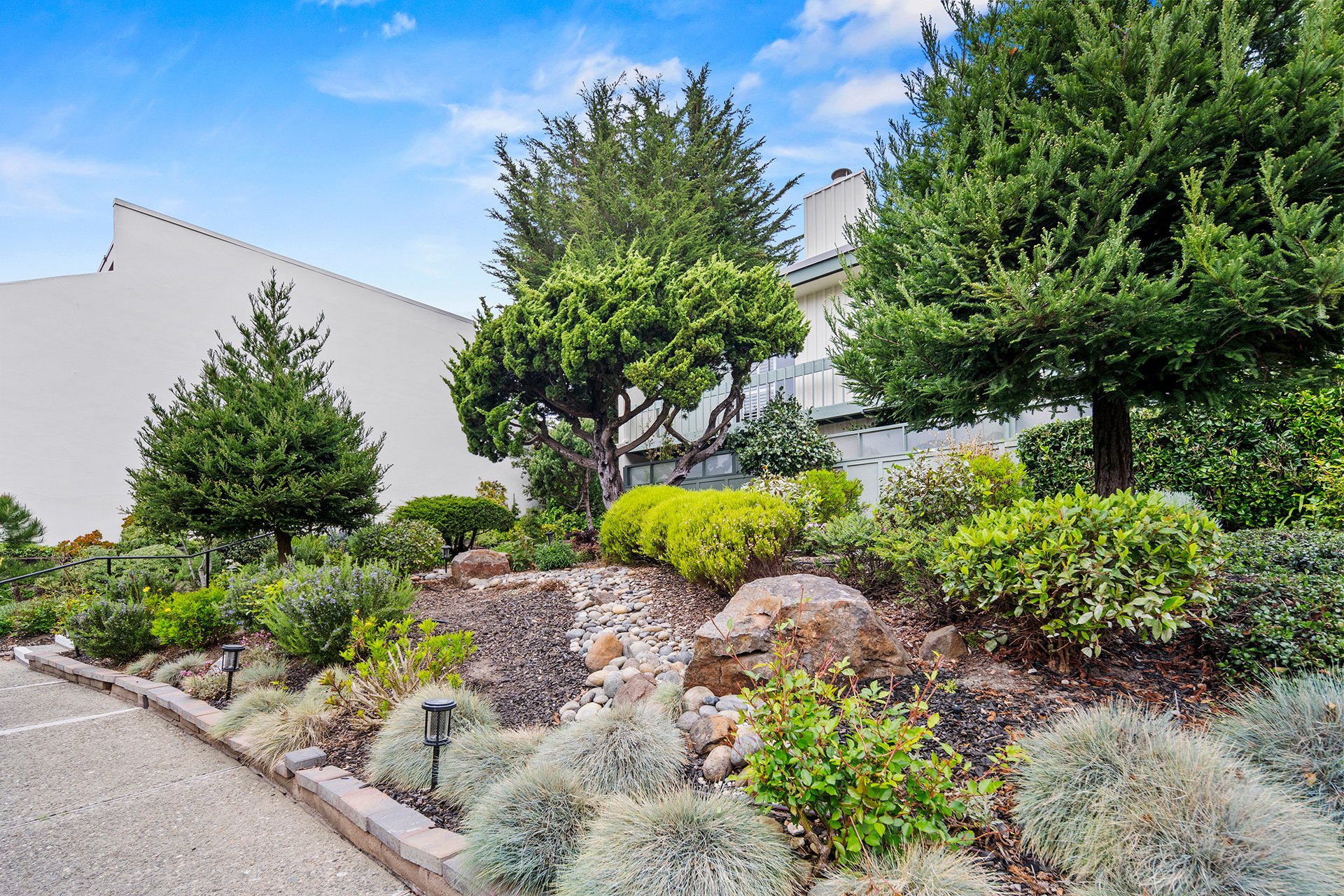 Carmel Townhome Living - 95 High Meadow Lane