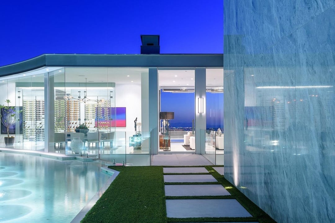 Summit House