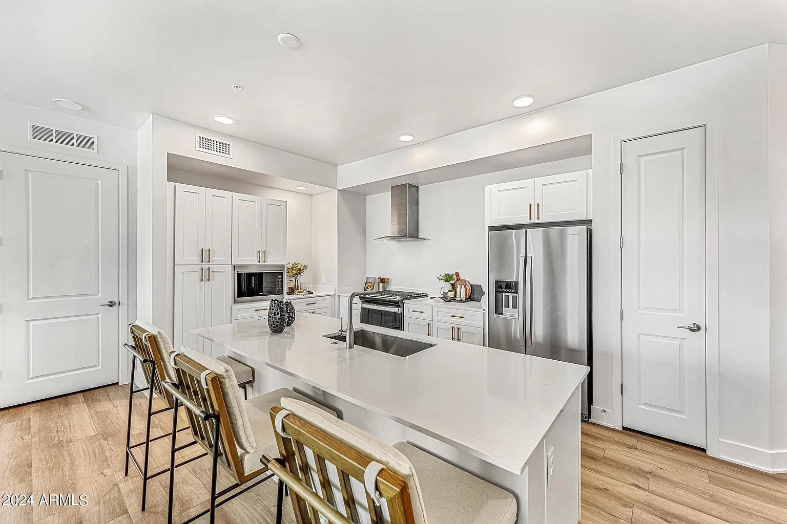 3131 N CENTRAL Avenue, 3015, Phoenix Unit: 3015