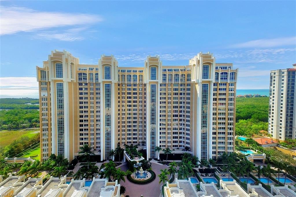 7117 Pelican Bay Blvd Apt 1409