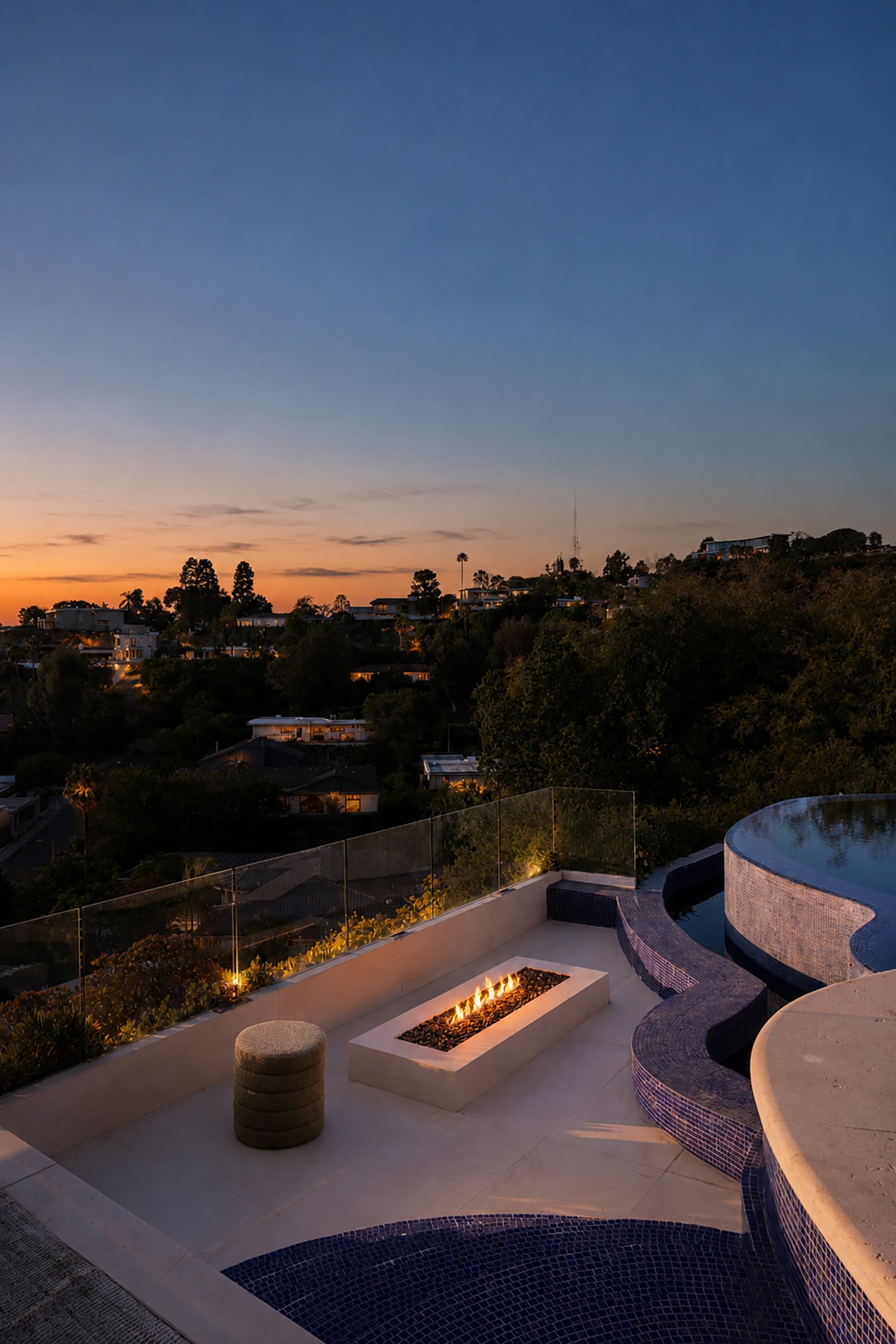 455 Castle Pl, Beverly Hills
