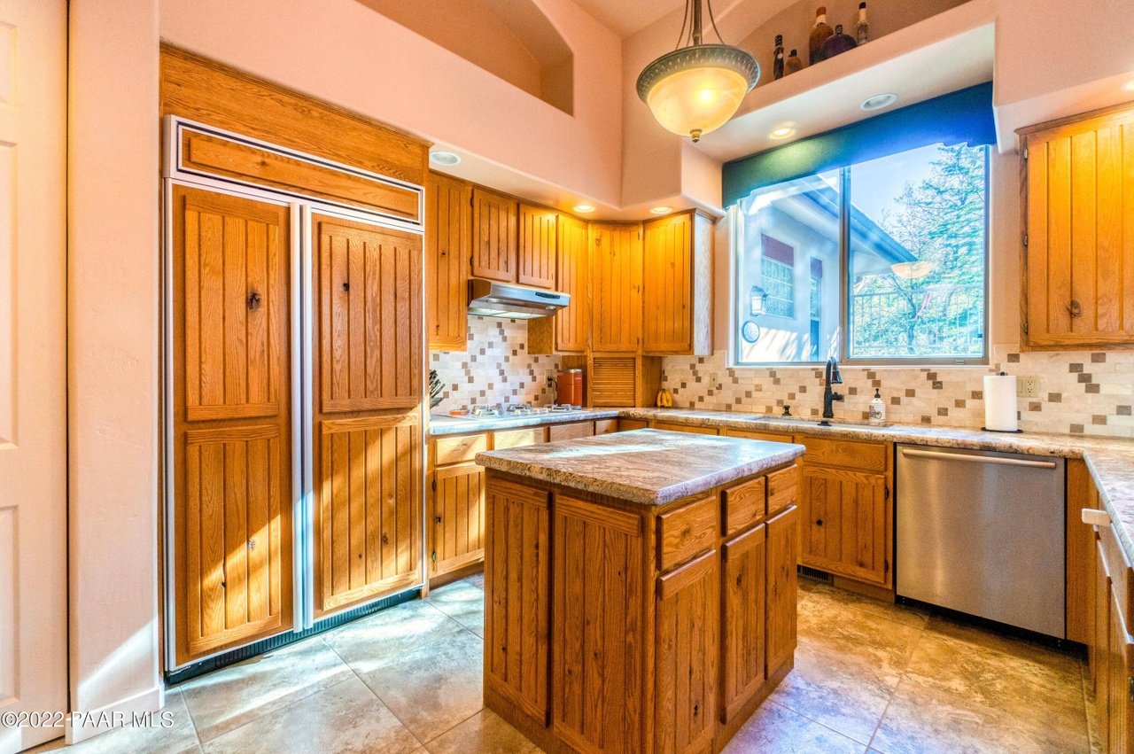 571 Donny Brook Cir