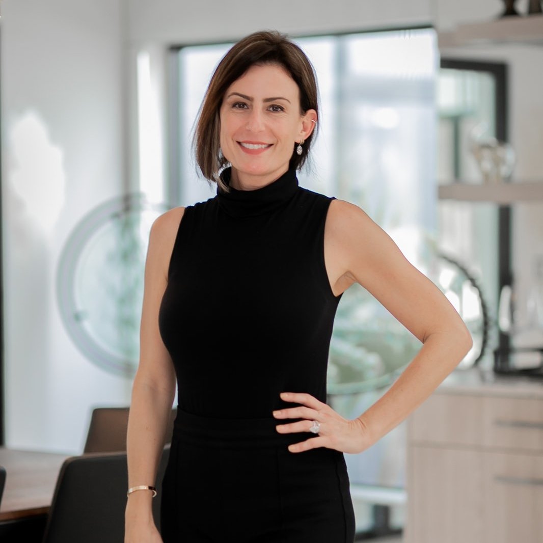 Denise Starrantino Boca Raton, FL Real Estate Agent Headshot