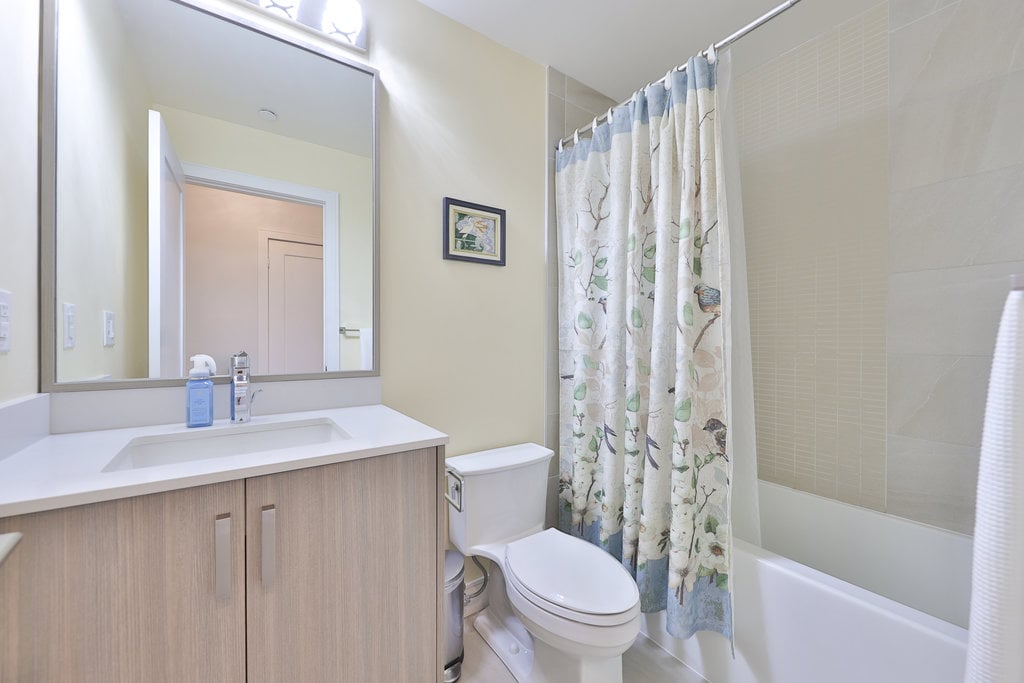 GR17-1575 Lakeshore Rd W