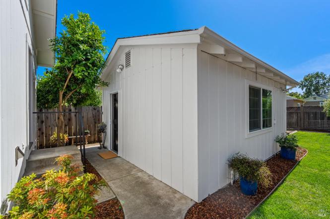2387 Yajome St