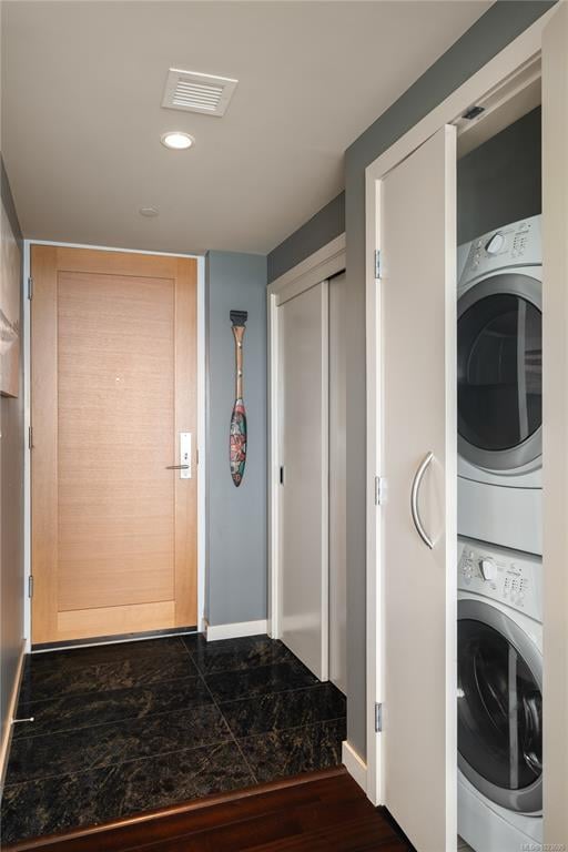 1406 - 707 Courtney St