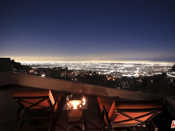 2158 Sunset Plaza Dr