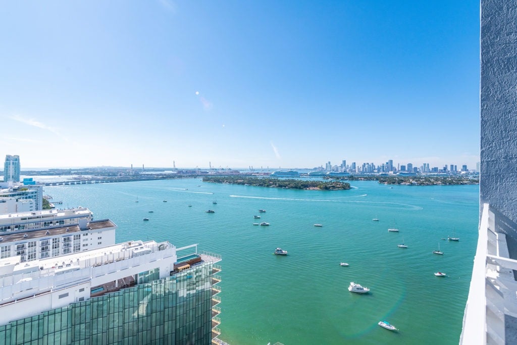 Waverly Sky Home Lists | Million Dollar views | 2810