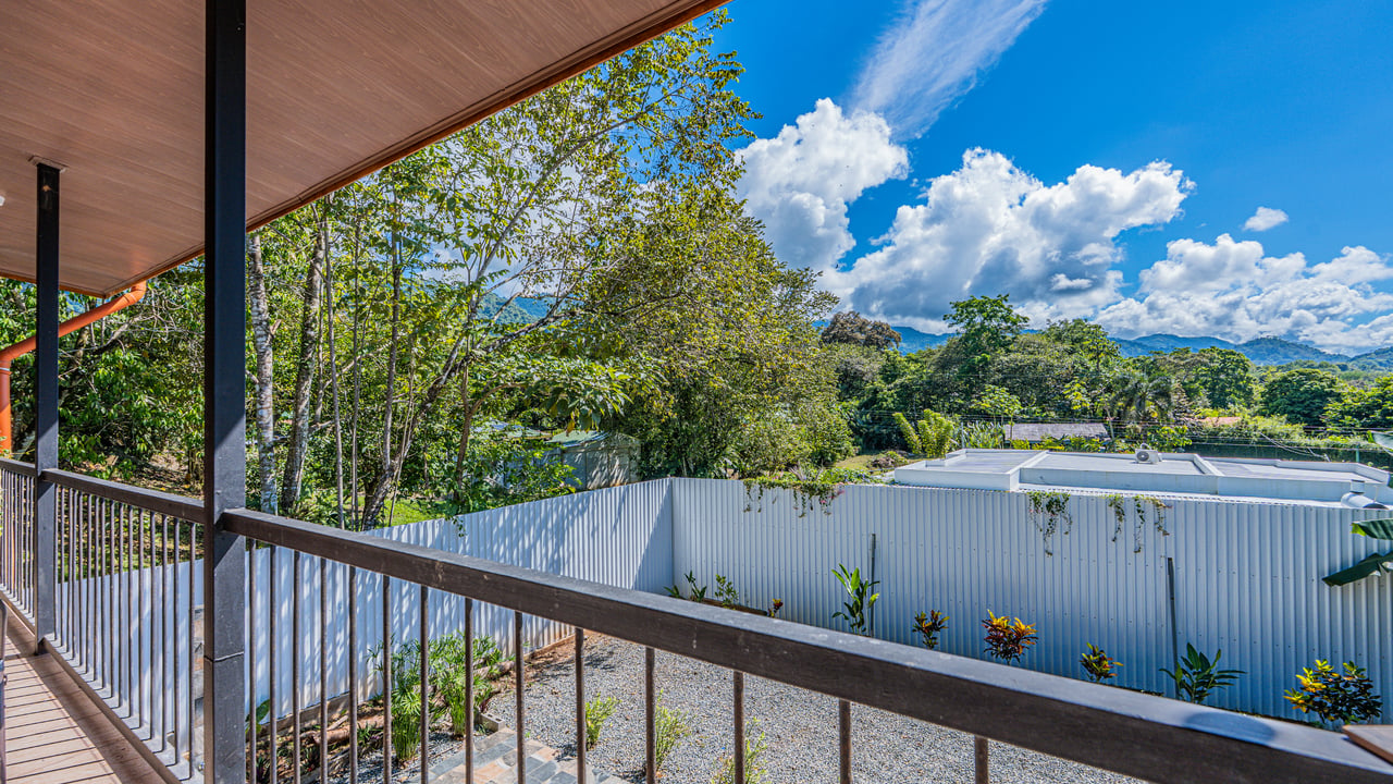 Turnkey Home in Ojochal Expansion Potential & Mountain Views