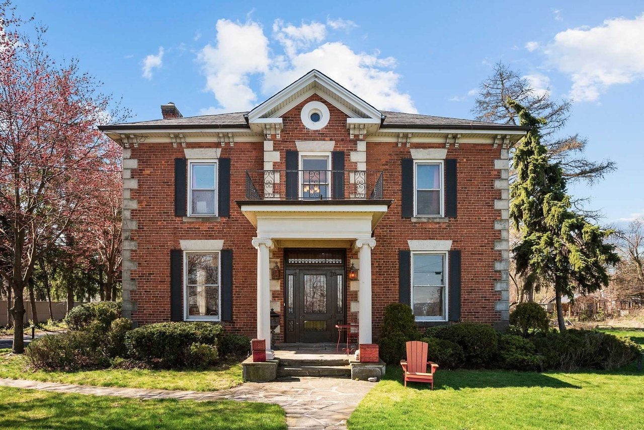 180 Concession St