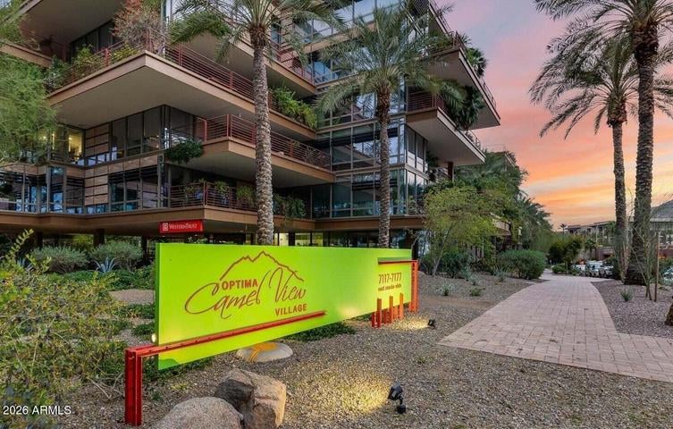 7131 E Rancho Vista Dr, #3004