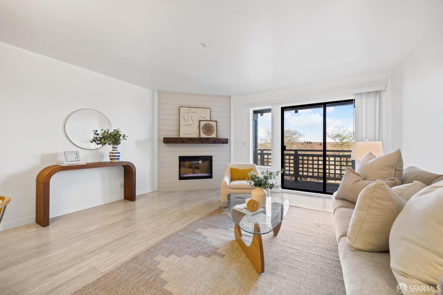 606 Cedar Court