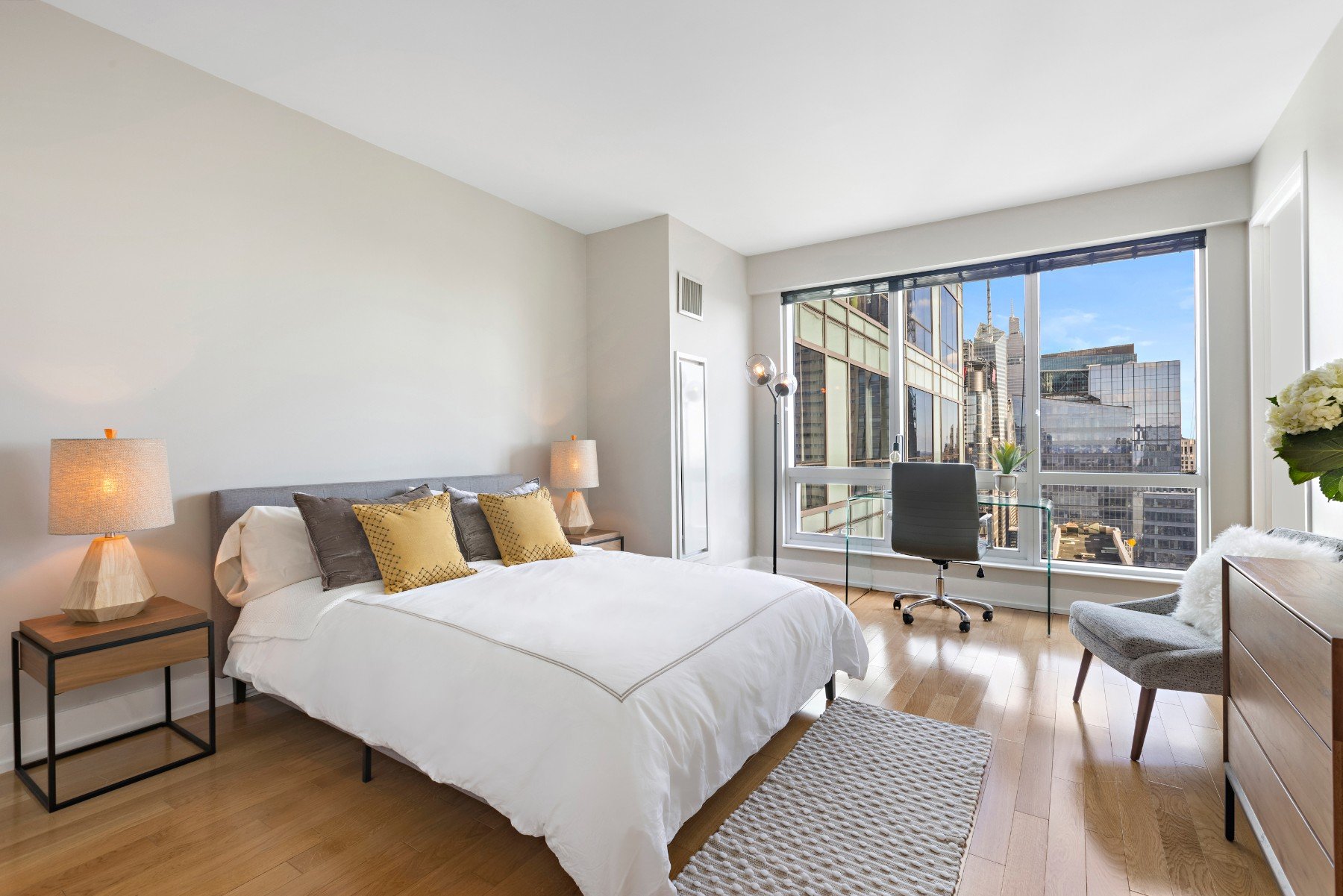 350 West 42nd Street, #53G