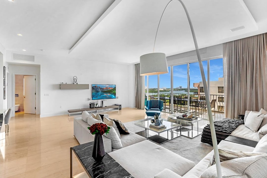 10155 Collins Ave PH8 Bal Harbour FL 33154 Allen Davoudpour