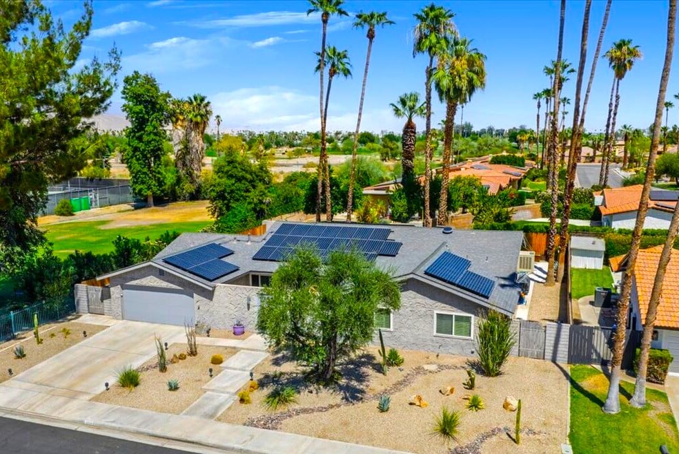 1240 S Beverly Dr